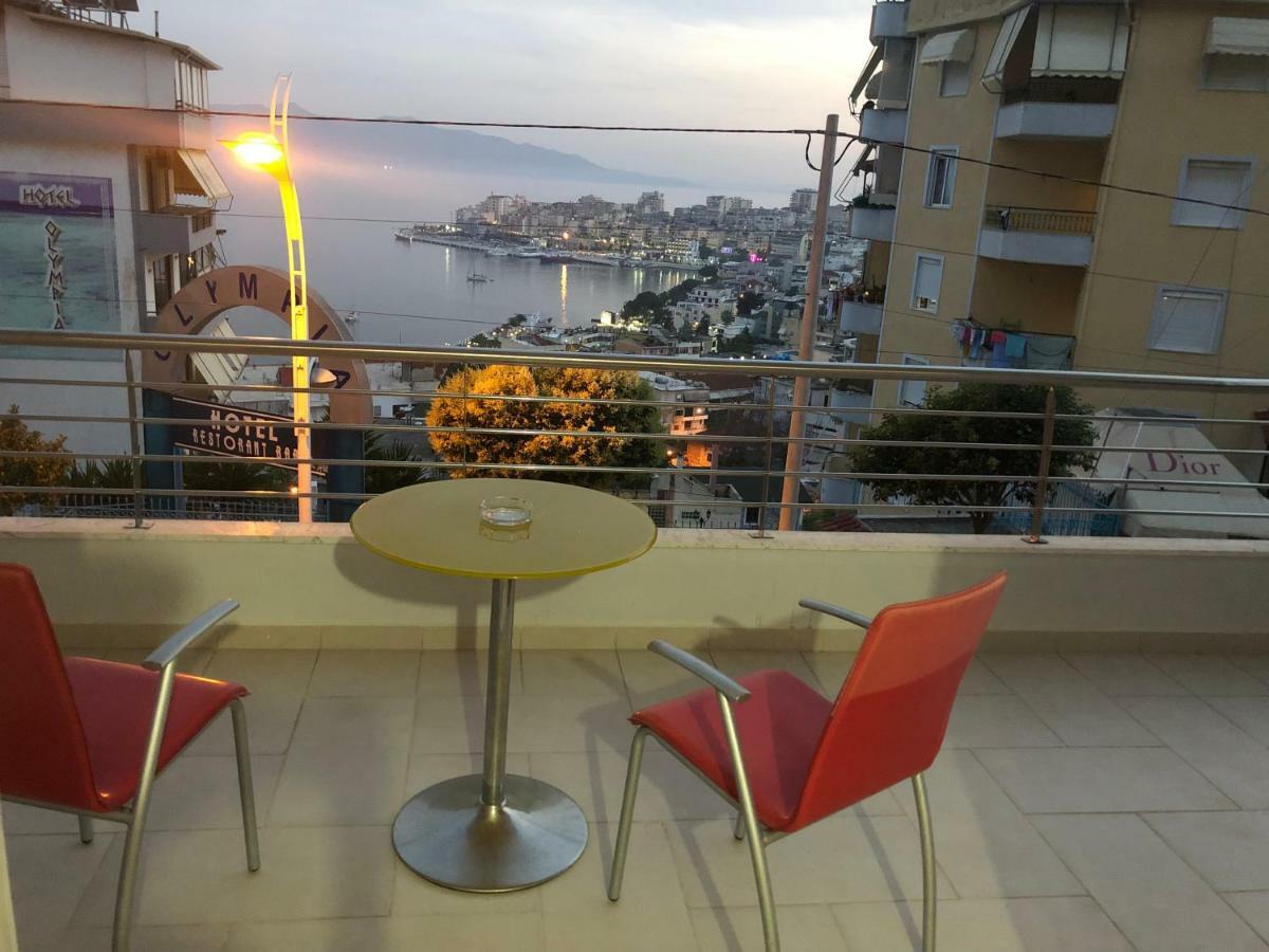 Xhulio Apartments Sarandë Exterior foto